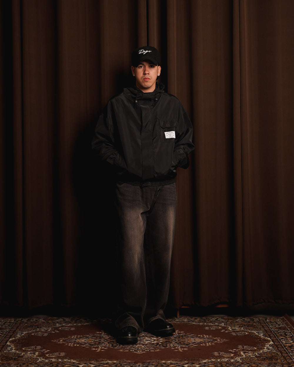 ESSENTIAL WINDBREAKER V.1