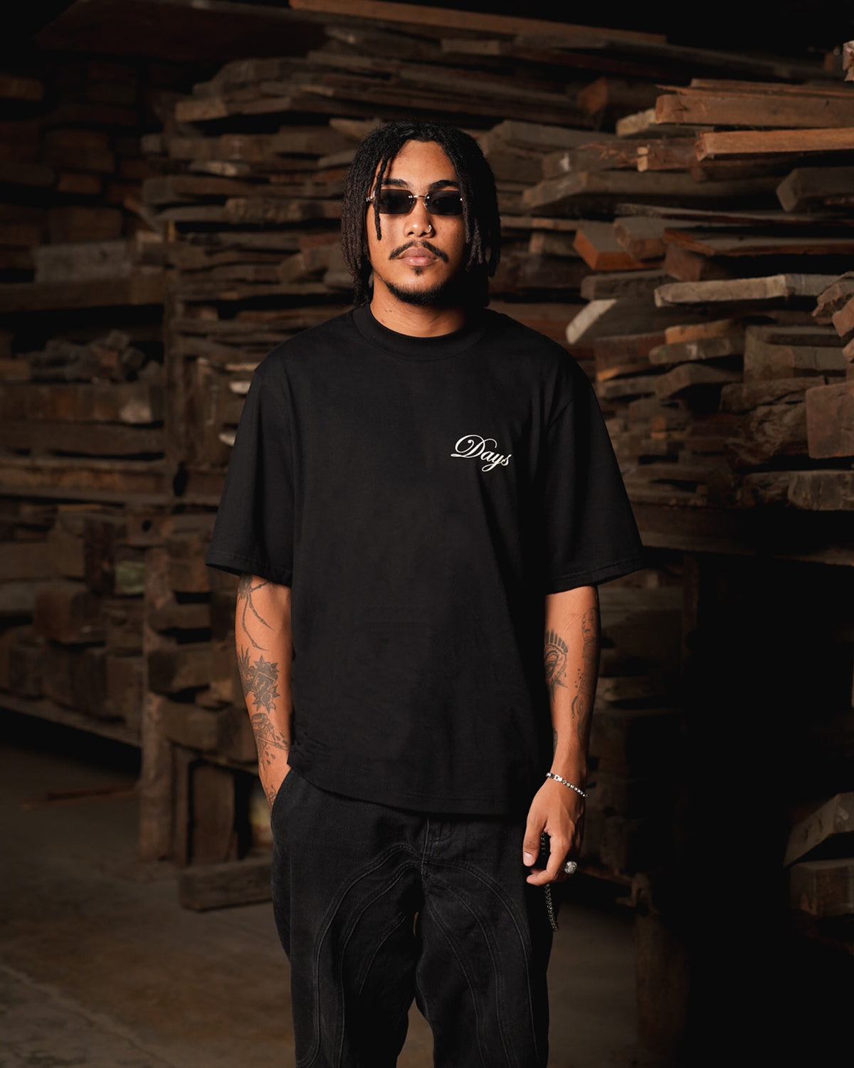 CURSIVE OVERSIZED SHIRT