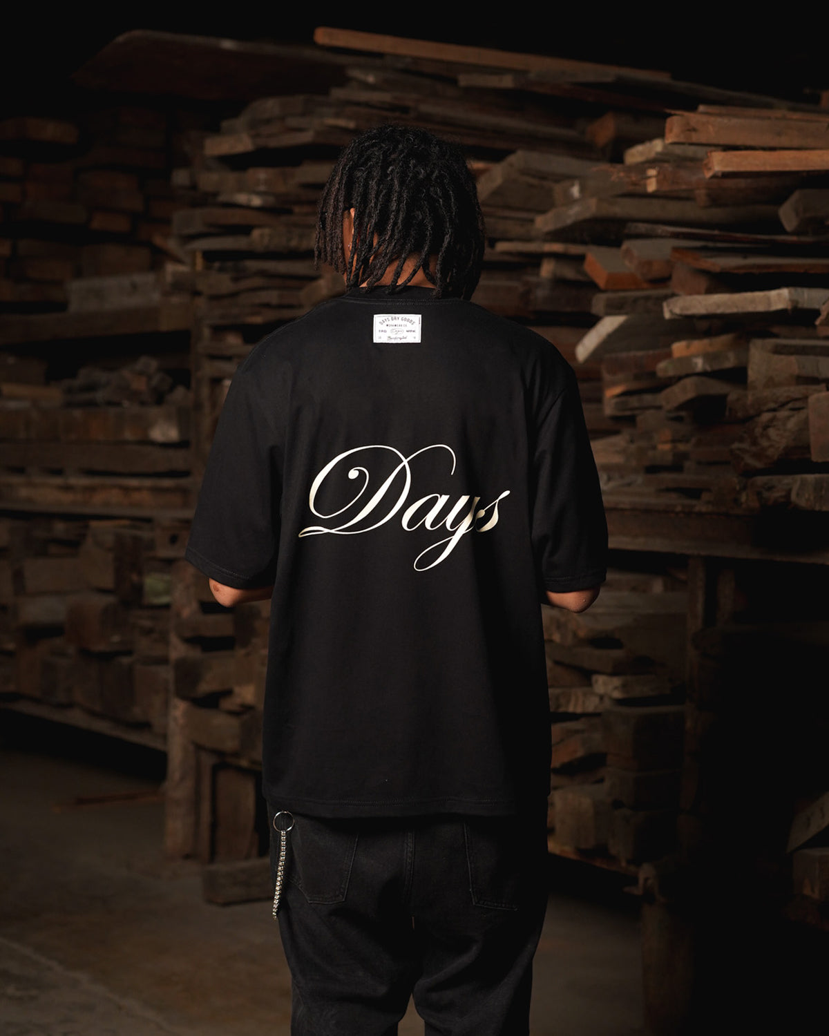 CURSIVE OVERSIZED SHIRT