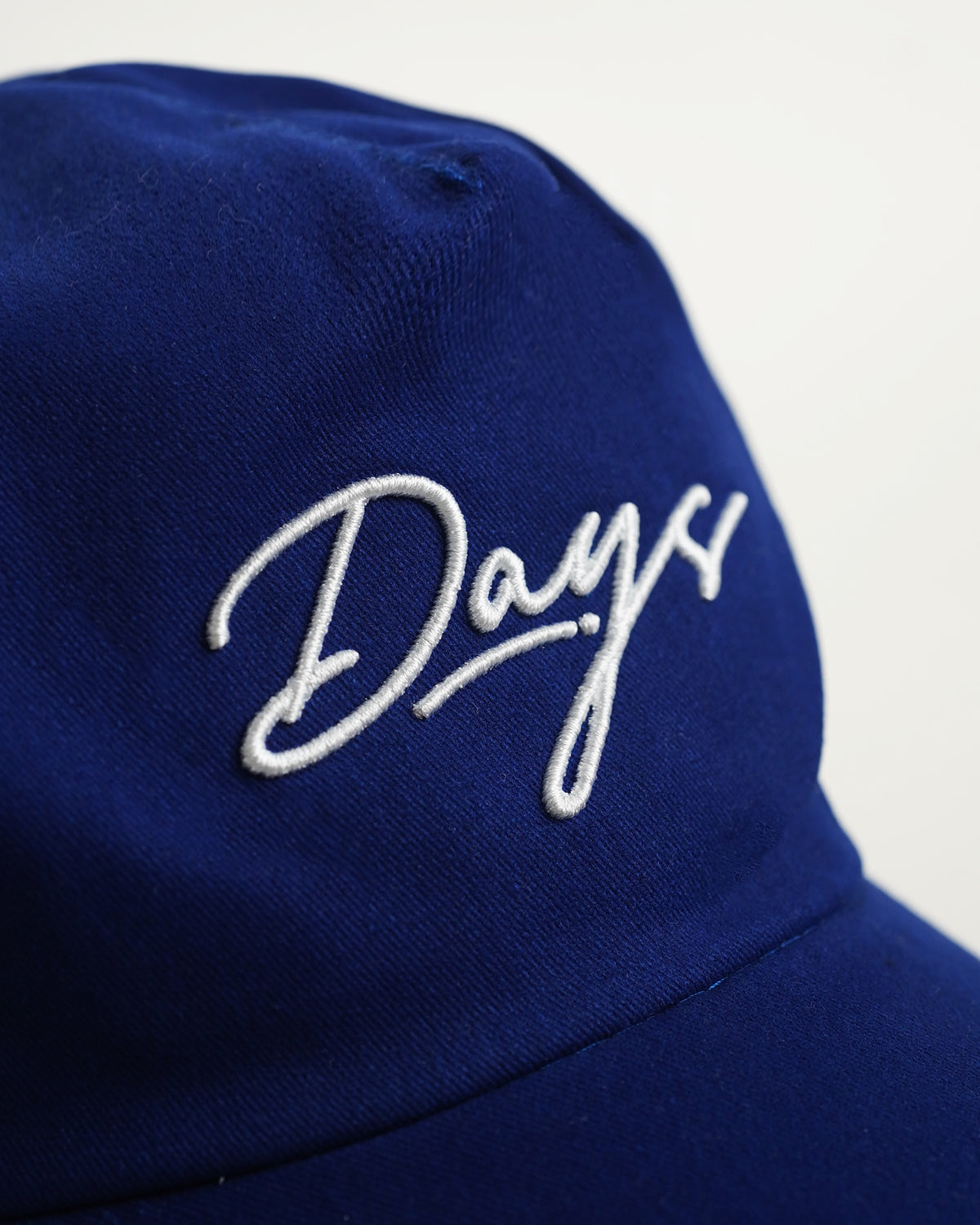 SCRIPT UNSTRUCTURED 5-PANEL CAP