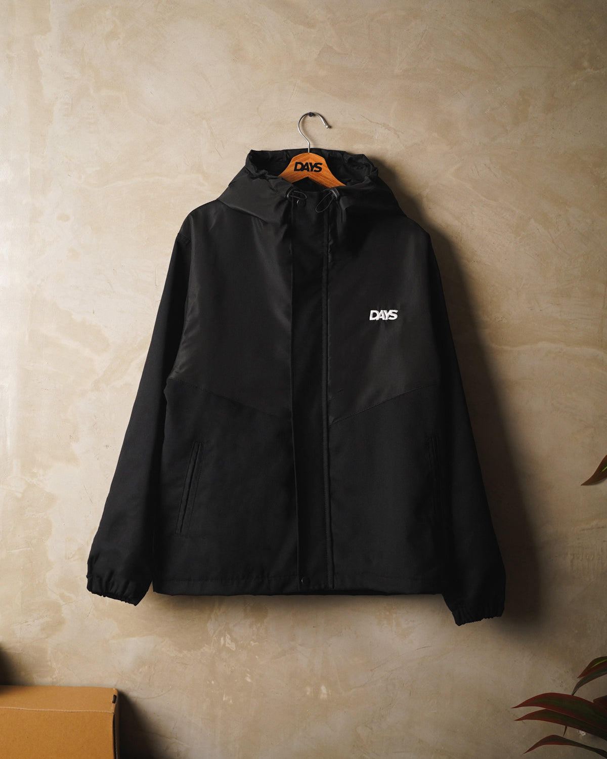 ESSENTIAL WINDBREAKER V.2