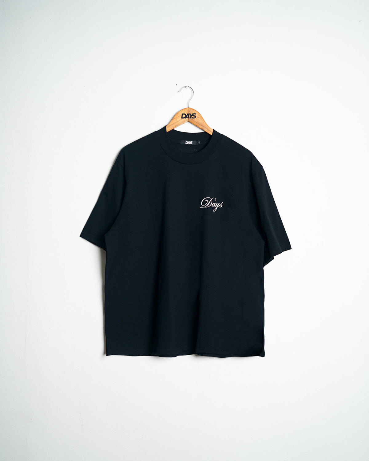 CURSIVE OVERSIZED SHIRT