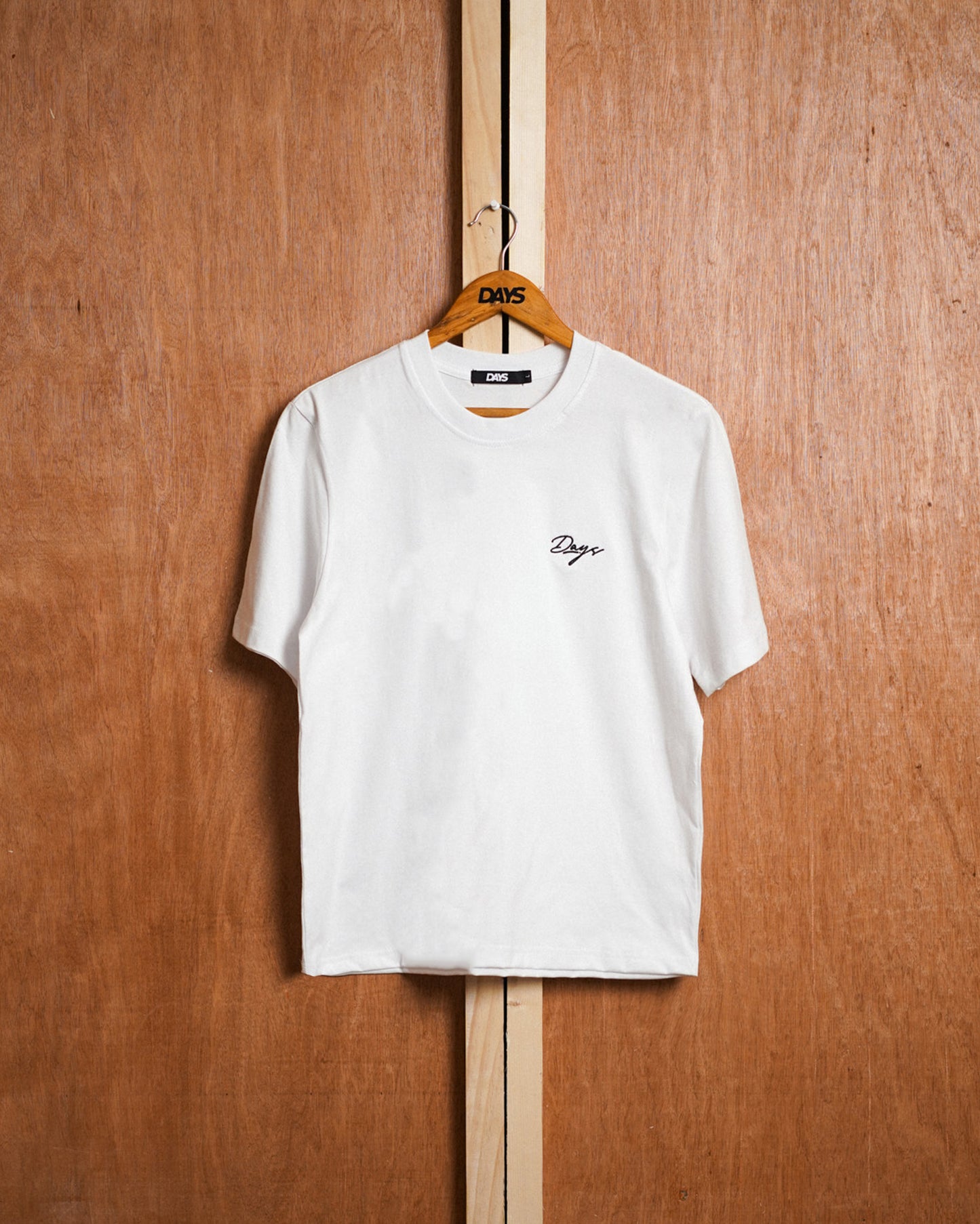 SCRIPT REGULAR FIT SHIRT