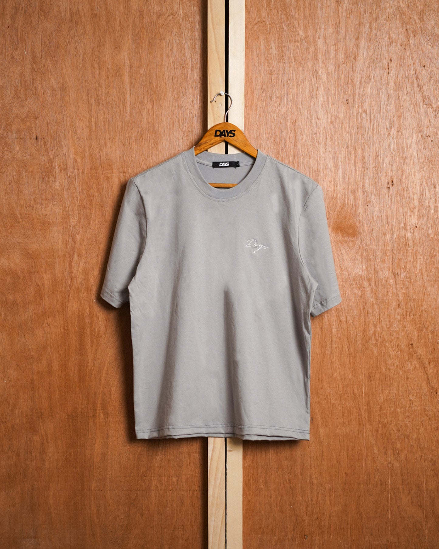 SCRIPT REGULAR FIT SHIRT