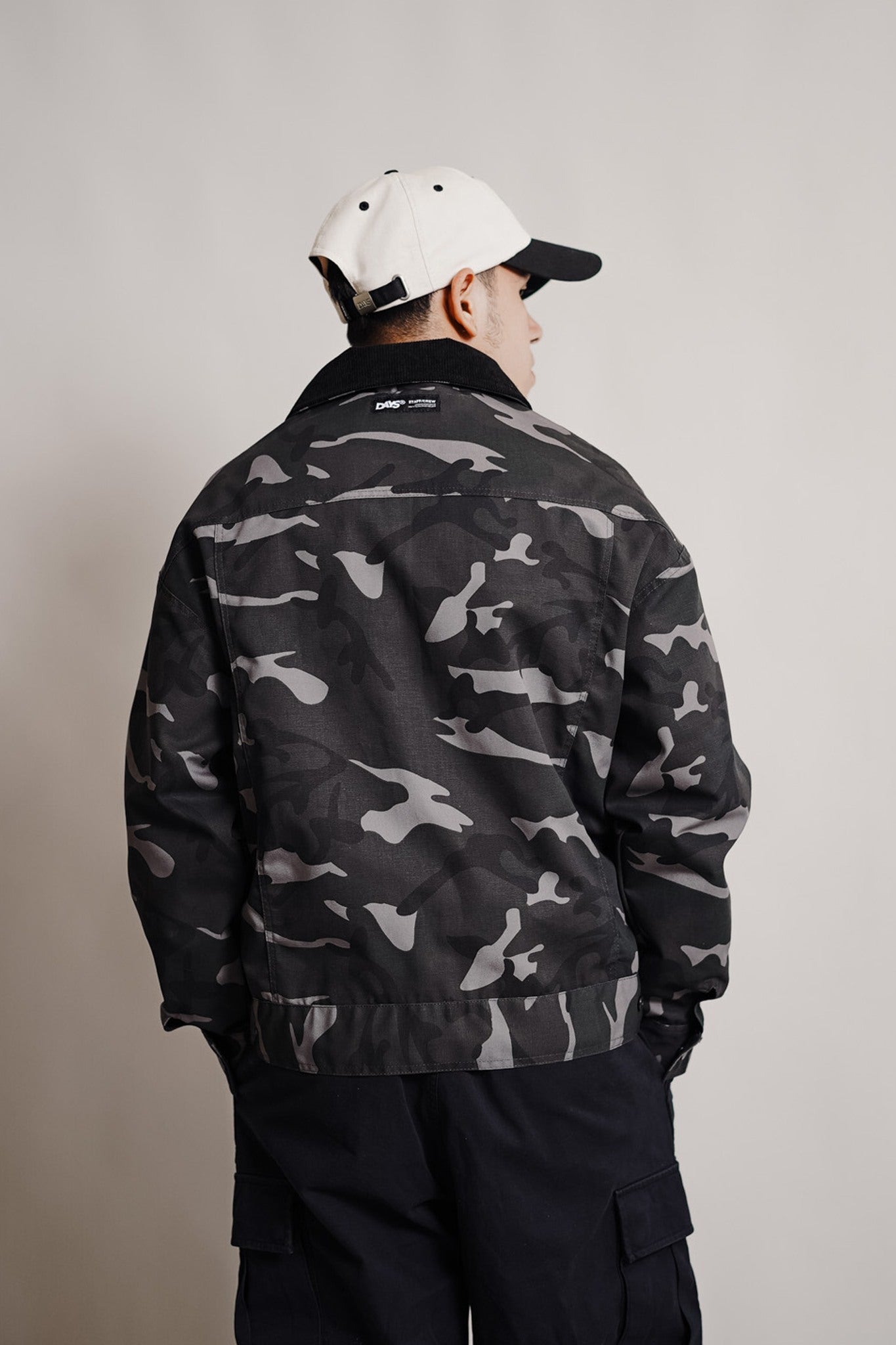 CAMO QUEST WORK JACKET