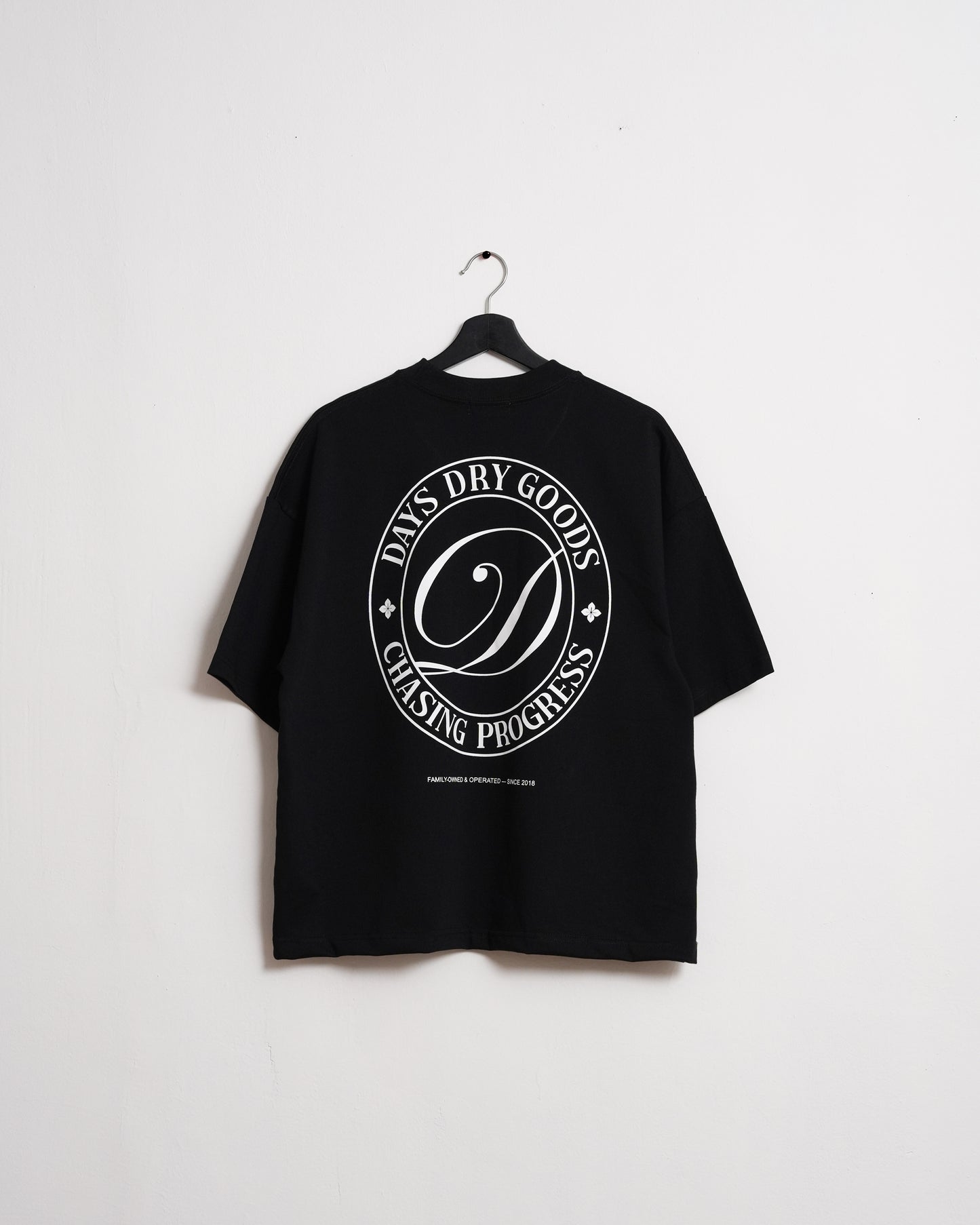 EMBLEM — HERITAGE-300 OVERSIZED CROPPED FIT T-SHIRT