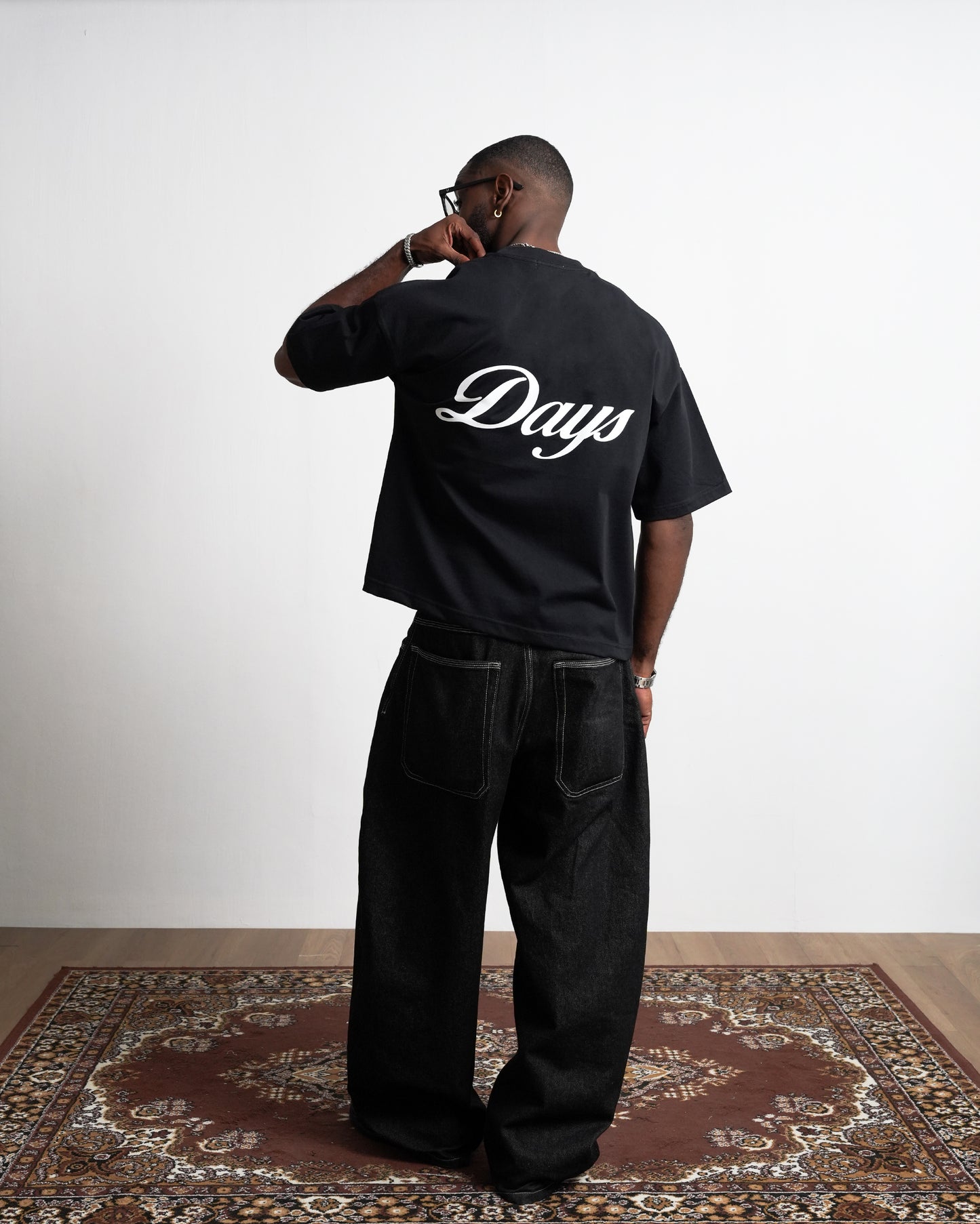 BLACK PARADISE — HERITAGE-300 OVERSIZED CROPPED FIT POCKET T-SHIRT