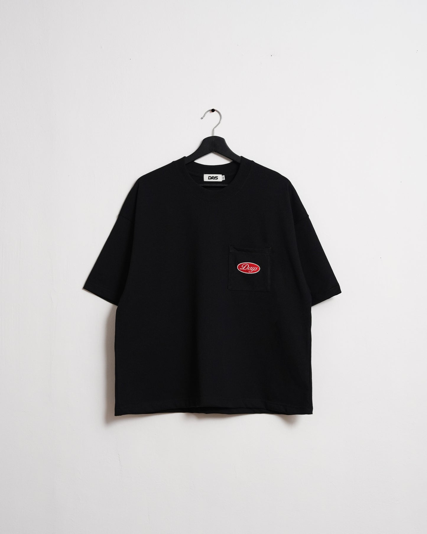 FAMILY OPERATION BLACK — HERITAGE-300 OVERSIZED CROPPED FIT POCKET T-SHIRT