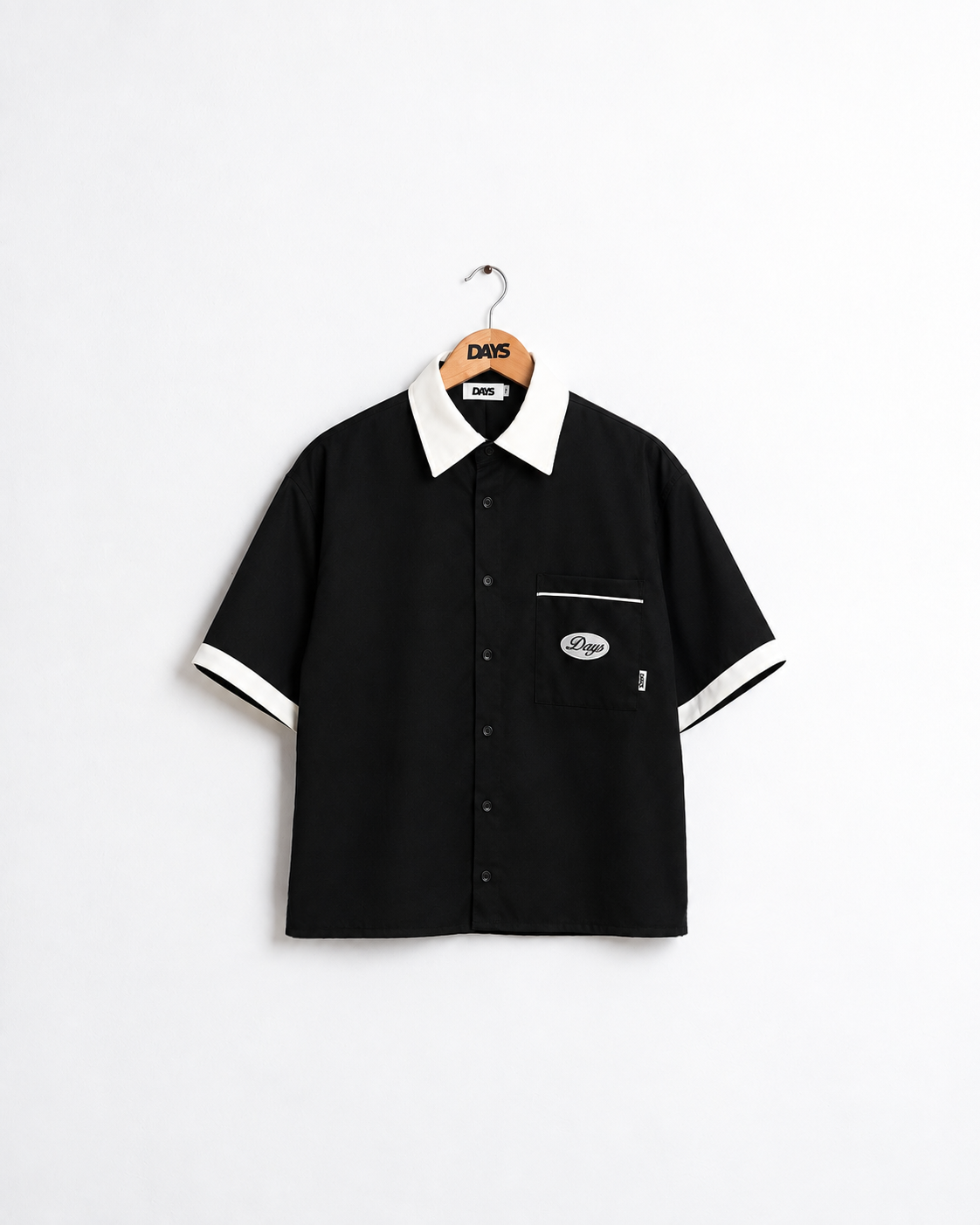 UNION LOOSE/CROPPED-FIT BOWLER SHIRT
