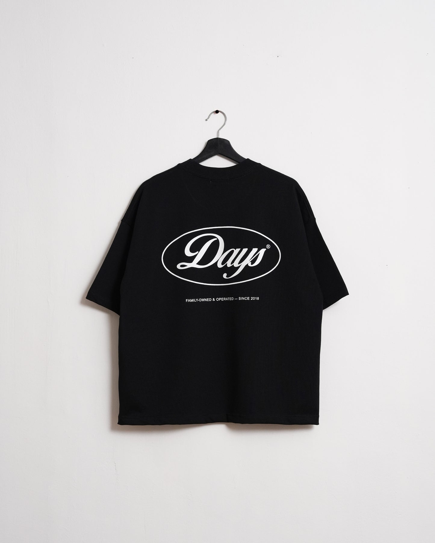 FAMILY OPERATION BLACK — HERITAGE-300 OVERSIZED CROPPED FIT POCKET T-SHIRT