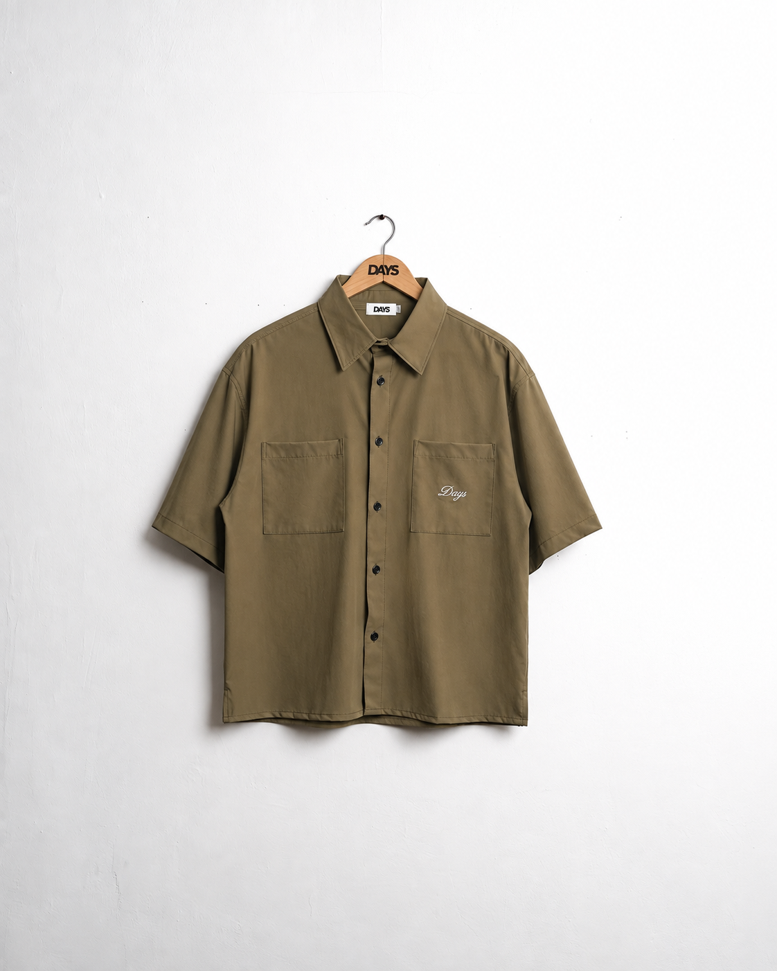 DAYS® FIELD NYLON LOOSE BOXY-FIT BUTTON-DOWN SHIRT