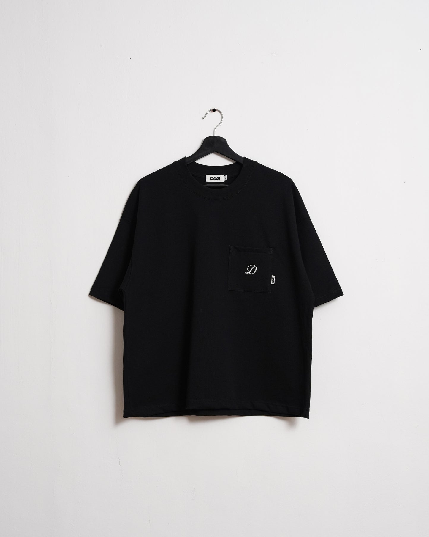 BLACK PARADISE — HERITAGE-300 OVERSIZED CROPPED FIT POCKET T-SHIRT