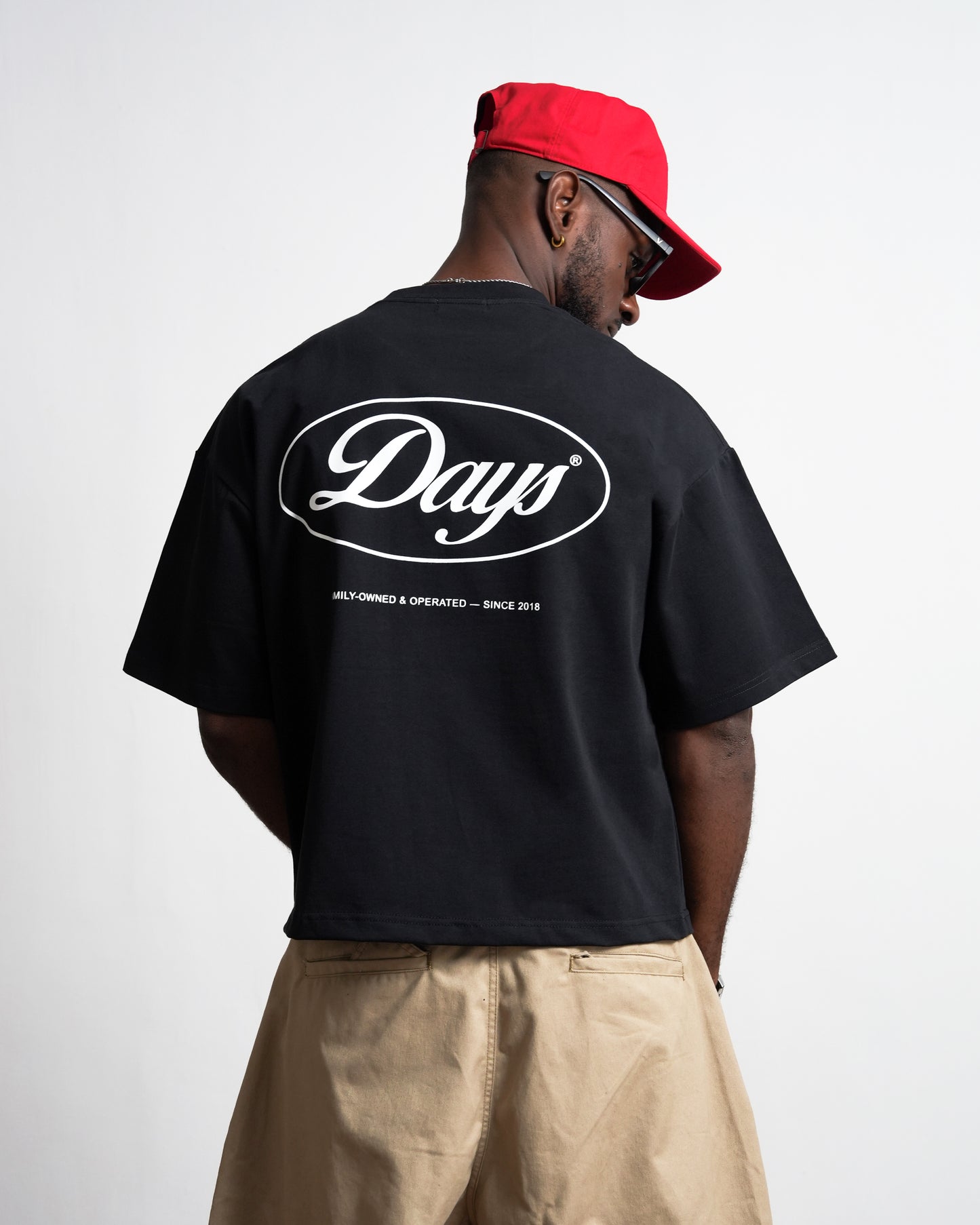 FAMILY OPERATION BLACK — HERITAGE-300 OVERSIZED CROPPED FIT POCKET T-SHIRT