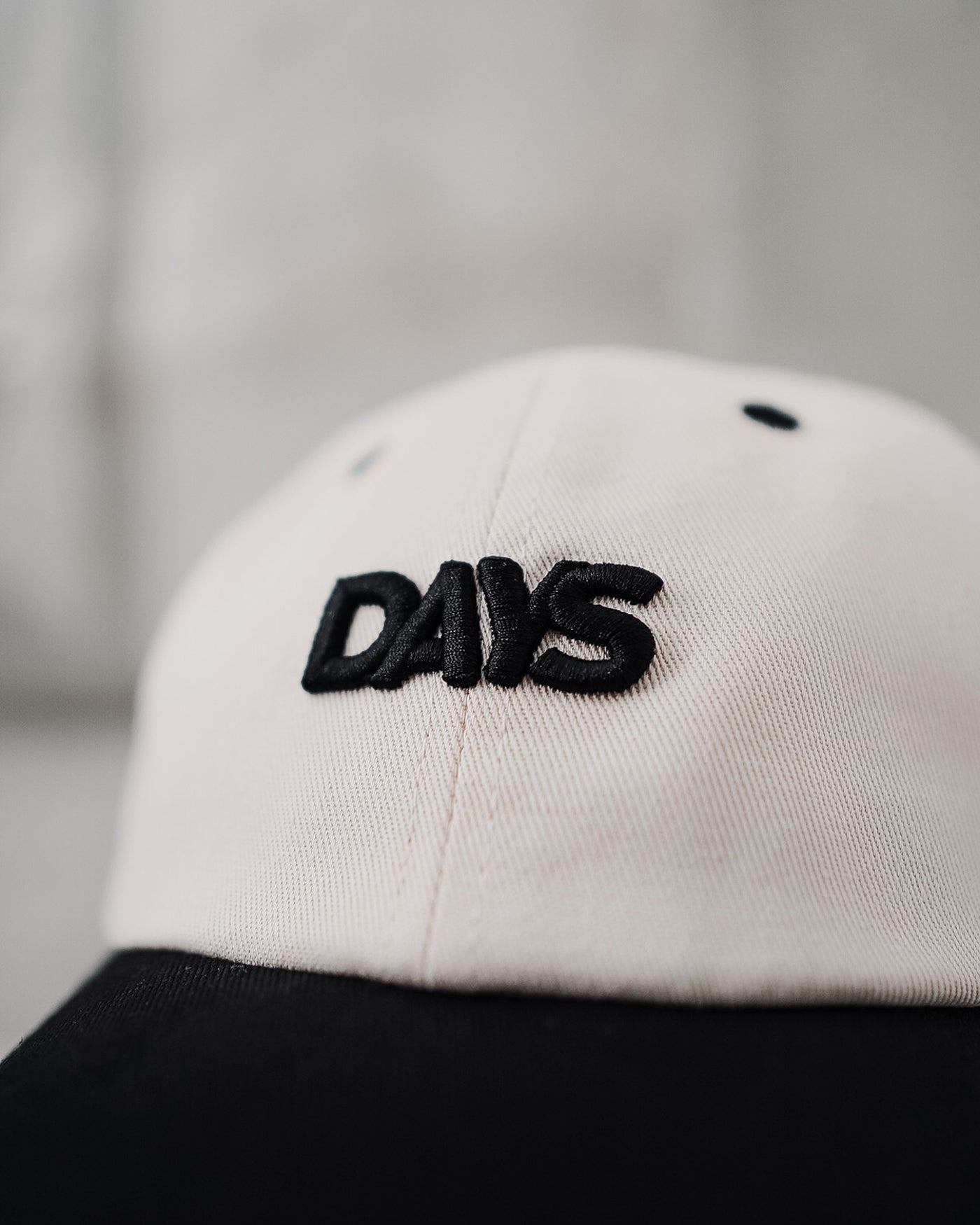 TWO-TONE DAD CAP