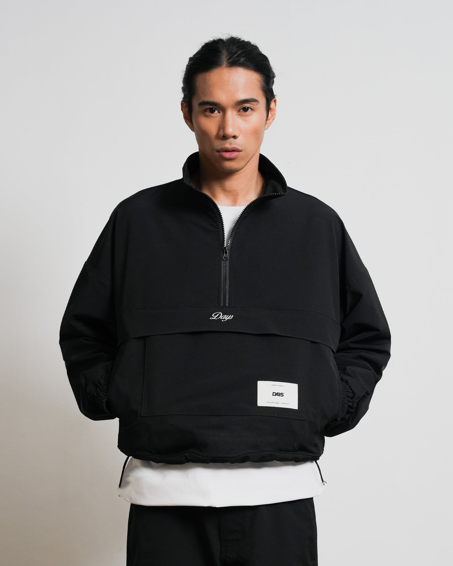 OFF-GRID BOXY CROPPED ANORAK (HALF-ZIP) JACKET