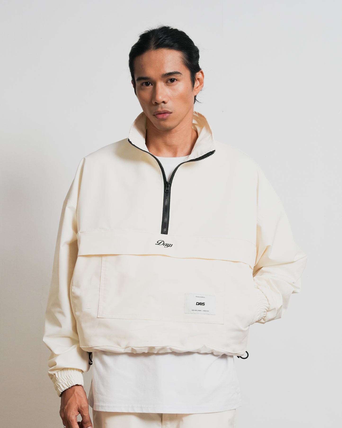 OFF-GRID BOXY CROPPED ANORAK (HALF-ZIP) JACKET