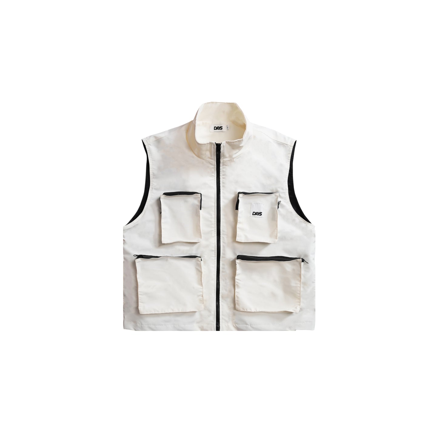 OFF-GRID MULTI-POCKETED UTILITY VEST