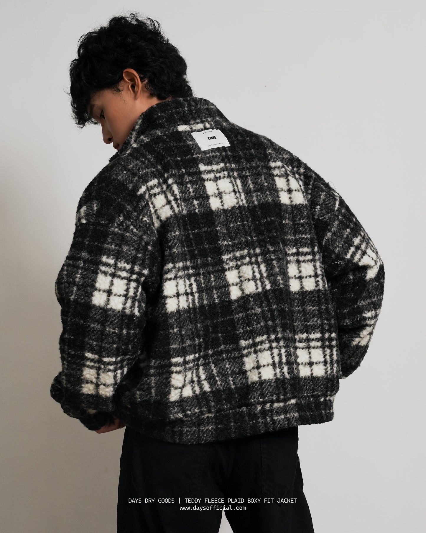 TEDDY FLEECE PLAID BOXY LOOSE FIT JACKET