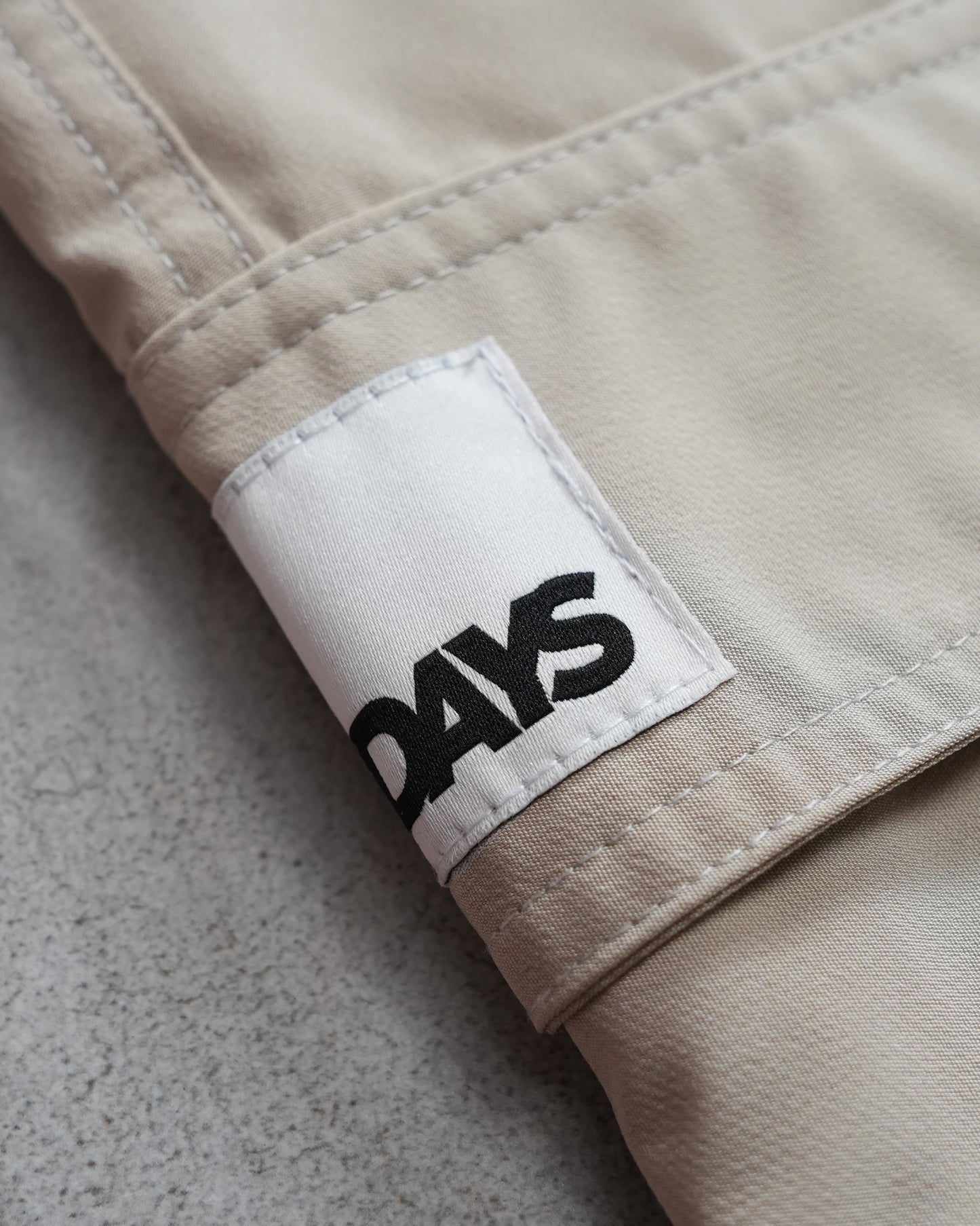 OFF-GRID NYLON LOOSE-FIT CARGO PANTS