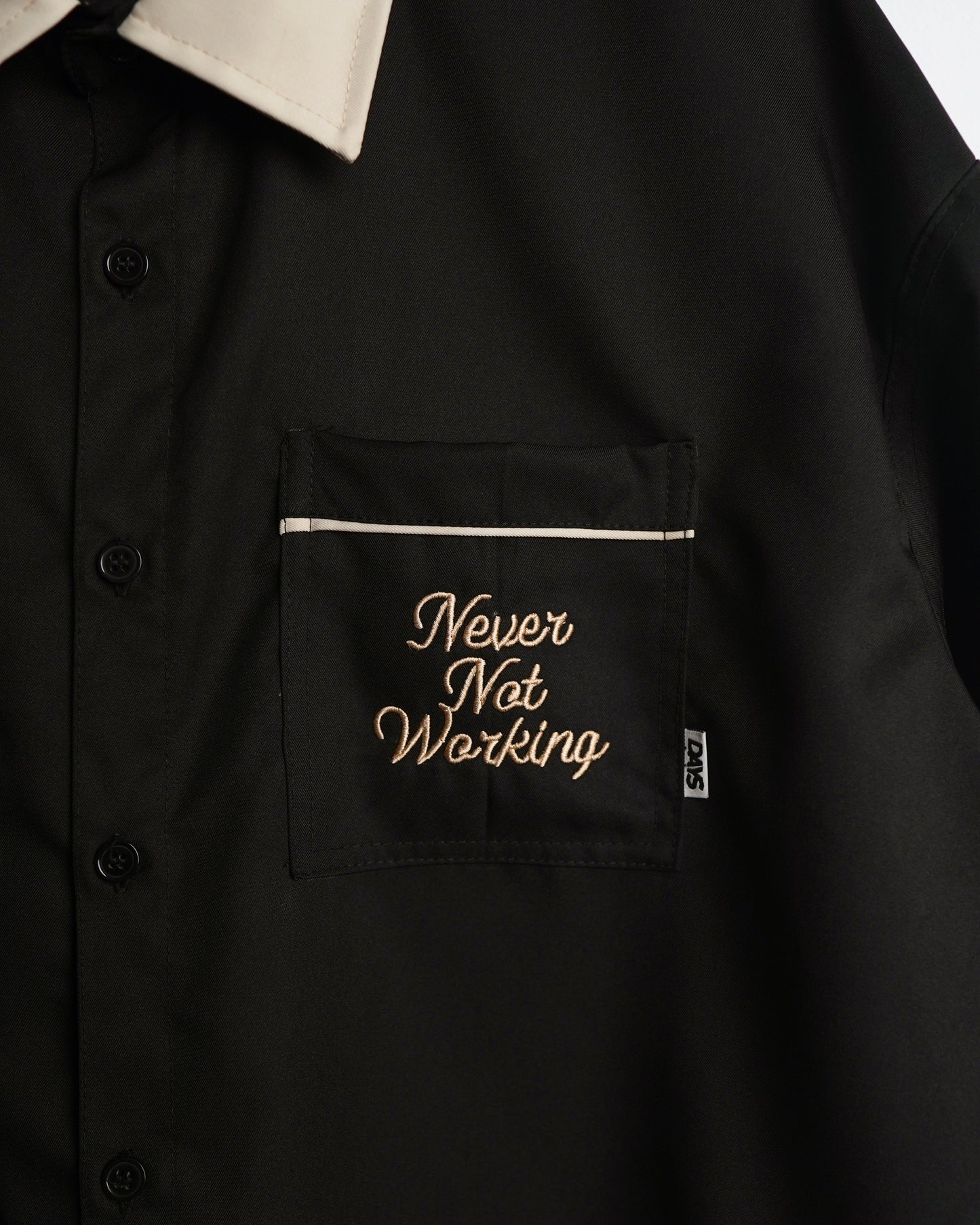 AMICI OVERSIZE BOXY CROPPED FIT BOWLER SHIRT