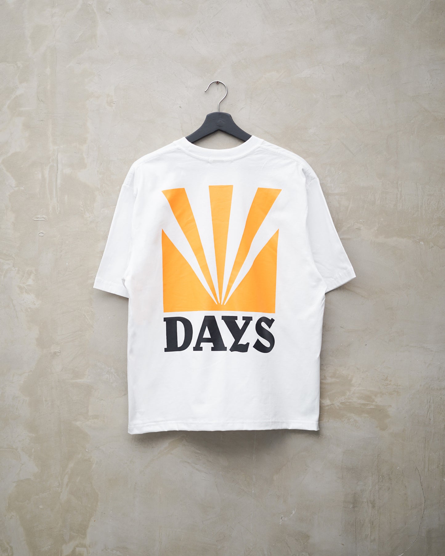 STUDIO OVERSIZED T-SHIRT